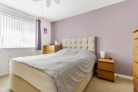 75 Blain Place, Royal Wootton Bassett, Swindon, SN4 8FF