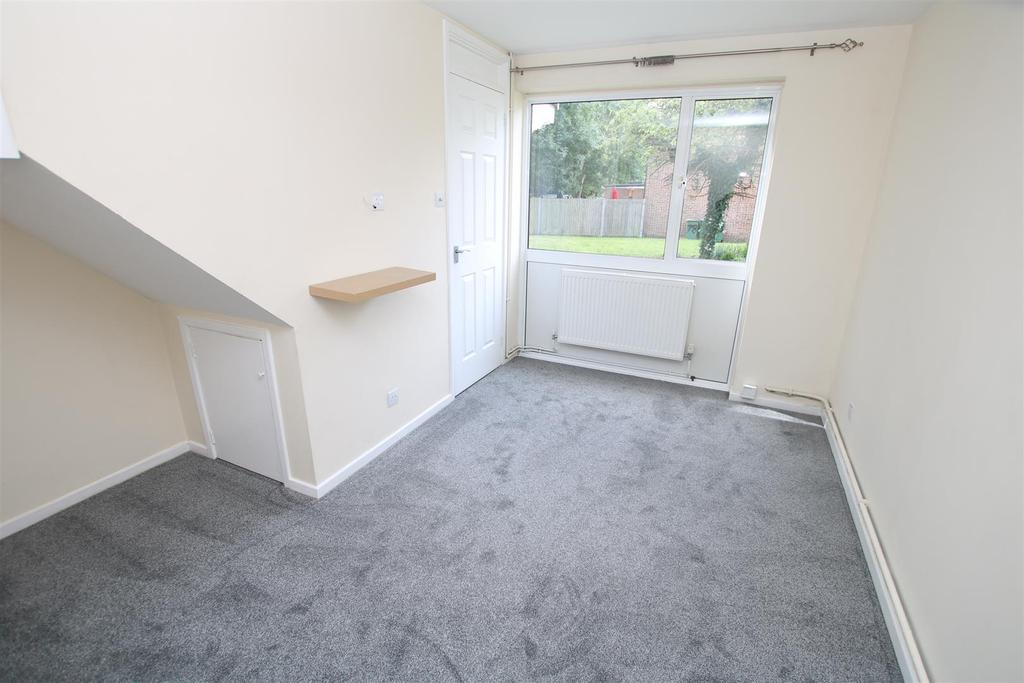 Timber Mill, Southwater, Horsham 2 bed terraced house £1,000 pcm (£231 pw)