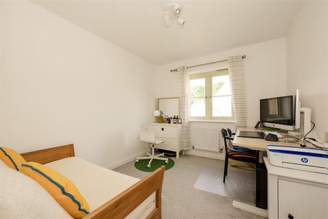 39 Valetta Way, Moreton-in-marsh, GL56 0FE