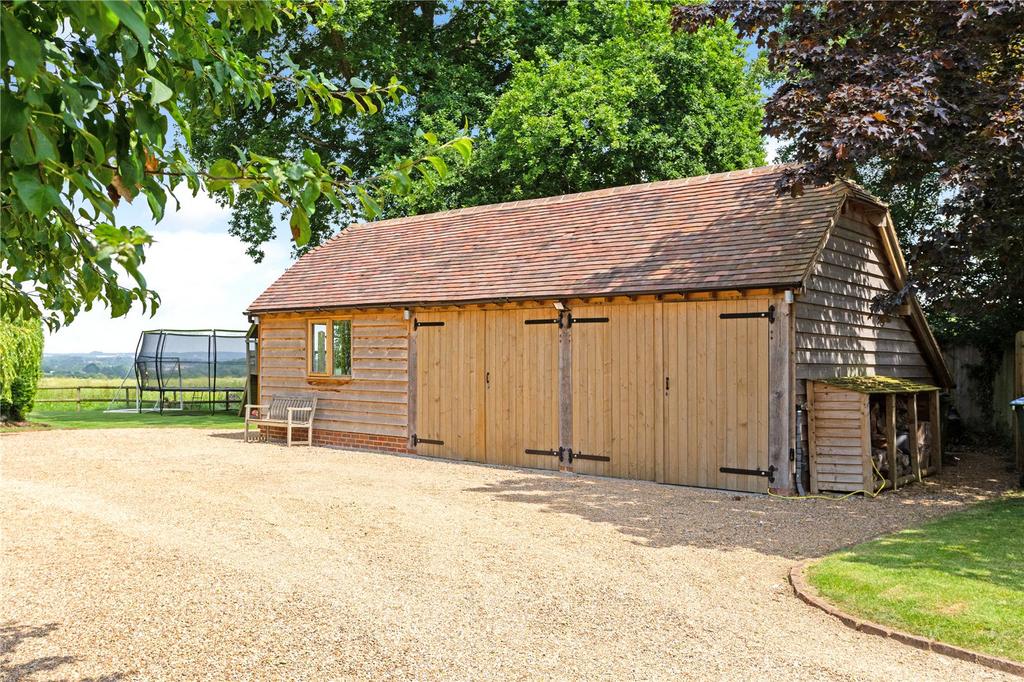 Garage/Garden Room