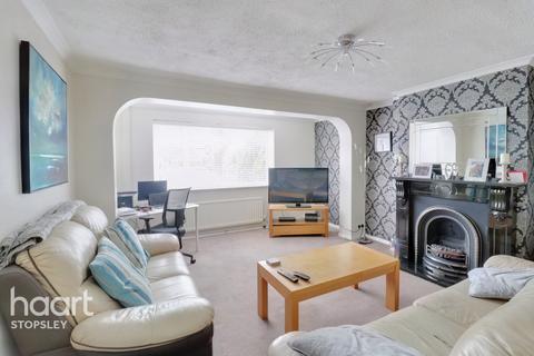 187 Chesford Road, Luton, LU2 8DP