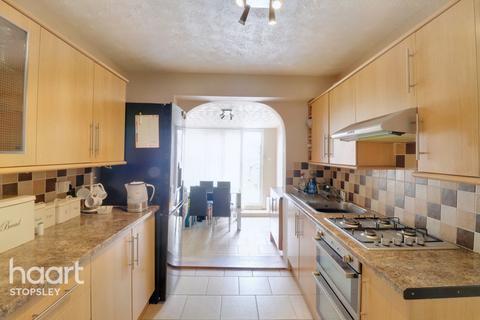 187 Chesford Road, Luton, LU2 8DP