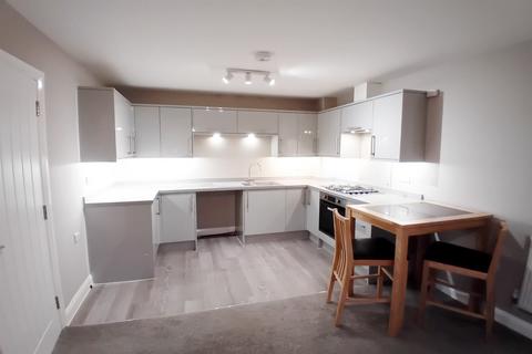 2 bedroom flat to rent - Amesbury