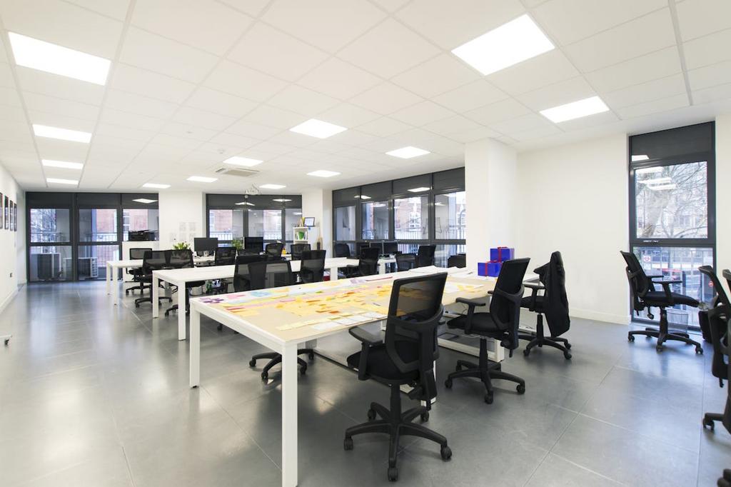 32123 office3.jpg