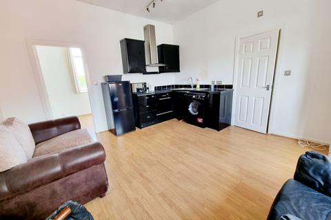 1 bedroom apartment to rent, North John Street, St. Helens, WA10