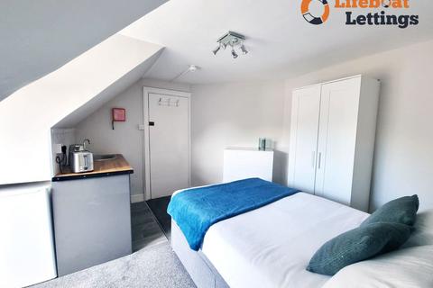 undefined, FOLKESTONE CT20