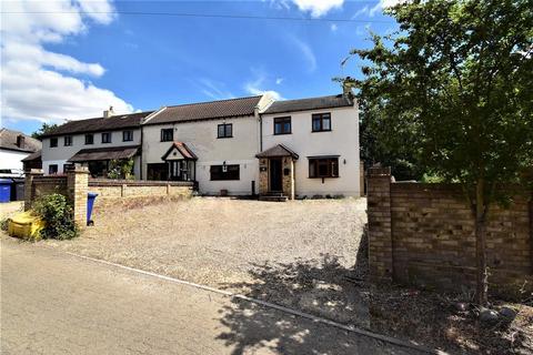 4 bedroom end of terrace house for sale - Duvals Cottages, Meesons Lane, Grays