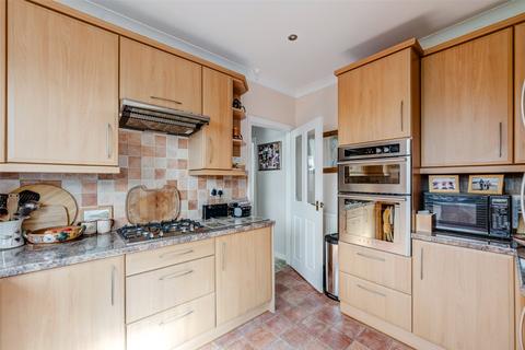 2 bedroom bungalow for sale, Upper West Drive, Ferring, Worthing, West Sussex, BN12