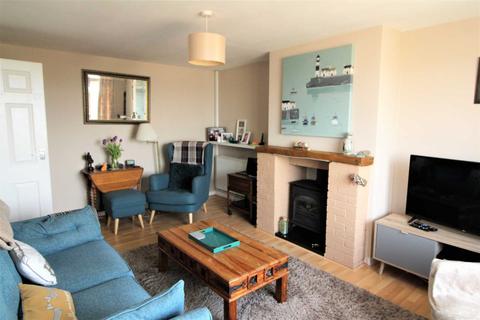 2 bedroom bungalow for sale - Broadmead, Callington