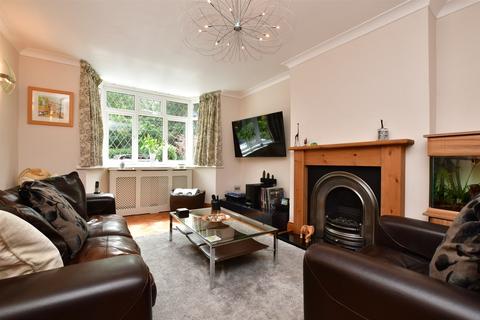 10 River Gardens, Carshalton, SM5 2NH