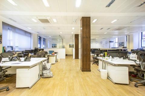 Office to rent, Moorgate House, 5 - 8 Dysart Street, Moorgate, London, EC2A 2BX