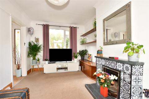 3 bedroom terraced house for sale - Stanmer Park Road, Brighton, East Sussex
