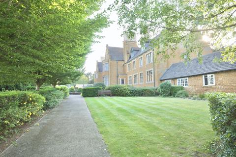 21 Woolston Close, Northampton, NN3 6QJ