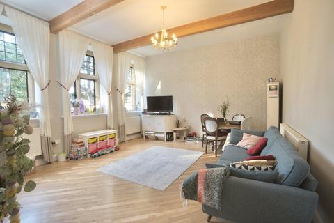 21 Woolston Close, Northampton, NN3 6QJ