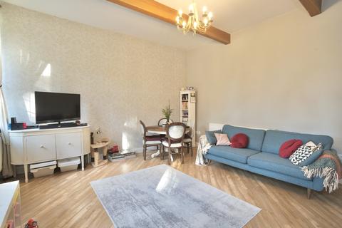 21 Woolston Close, Northampton, NN3 6QJ