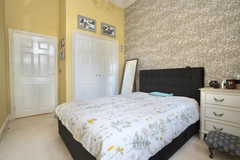 21 Woolston Close, Northampton, NN3 6QJ