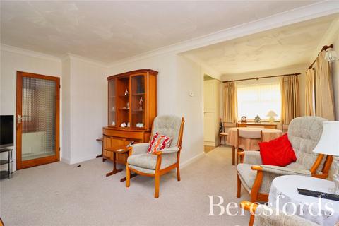 2 bedroom bungalow for sale - Outwood Common Road, Billericay, CM11