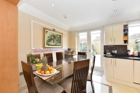 undefined, Hodder Drive, Greenford