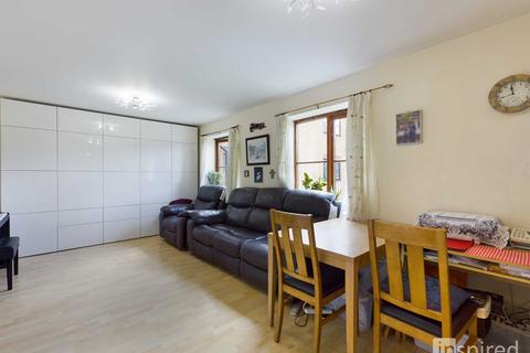 13 Babylon Grove, Westcroft, Milton Keynes, MK4 4GH