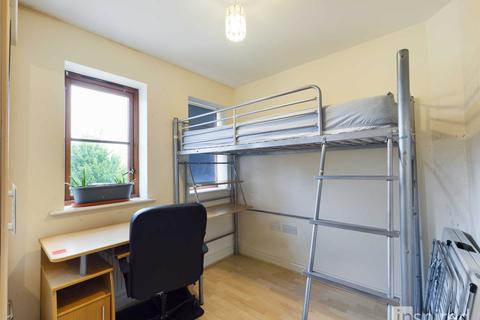 13 Babylon Grove, Westcroft, Milton Keynes, MK4 4GH