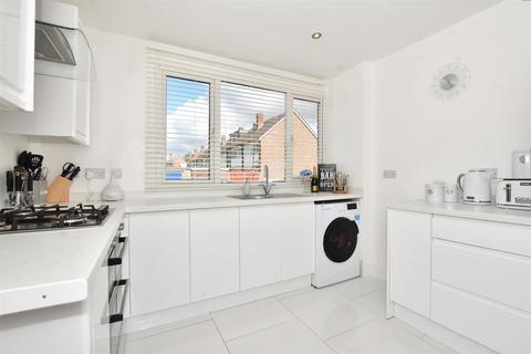 56 Brookfields Avenue, Mitcham, CR4 4BT