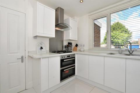 56 Brookfields Avenue, Mitcham, CR4 4BT