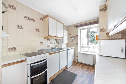 6 Strongbow Crescent, Eltham, London, SE9 1DP