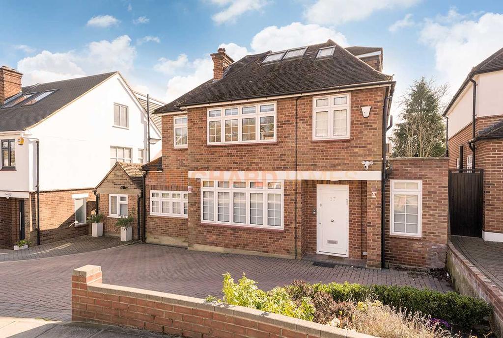 The Reddings, Mill Hill 4 bed detached house £1,695,000