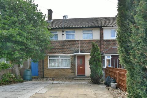 3 bedroom semi-detached house for sale - Wingate Crescent, Croydon, Surrey