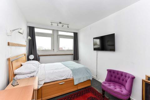 Flat 39, Kemp House Berwick Street, London, W1F 0QU
