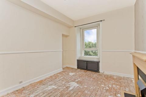 2f3, 44 Seafield Road, Edinburgh, EH6 7LQ