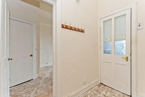 2f3, 44 Seafield Road, Edinburgh, EH6 7LQ