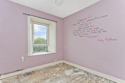 2f3, 44 Seafield Road, Edinburgh, EH6 7LQ