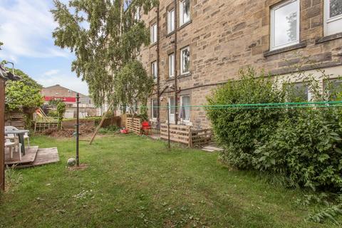 2f3, 44 Seafield Road, Edinburgh, EH6 7LQ