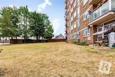 26 Gardner Close, London, E11 2HN