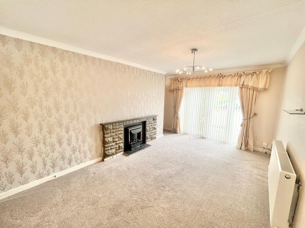 Ffordd Brynwyn, Garden Village, Swansea 3 bed bungalow £225,000