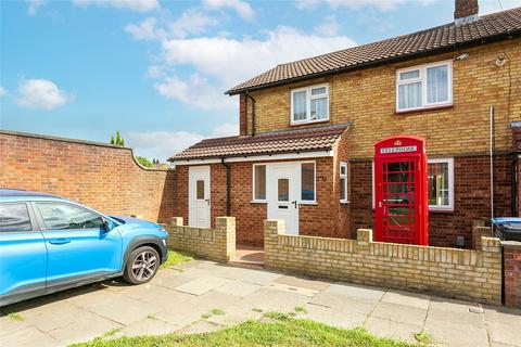 3 bedroom end of terrace house for sale - Lea Bushes, Watford, Hertfordshire, WD25