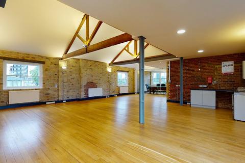 Office to rent - Unit 10 Canonbury Yard, 190a New North Road, London, N1 7BJ