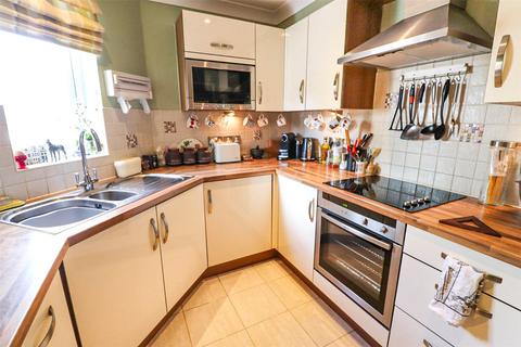 2 bedroom detached house for sale, Holsworthy, Devon