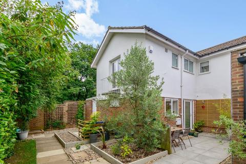 3 bedroom terraced house for sale - Oakfield Gardens, Crystal Palace