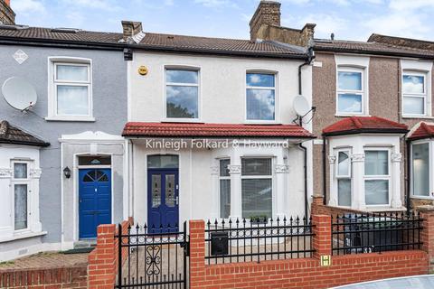 39 Killearn Road, Catford, London, SE6 1BN