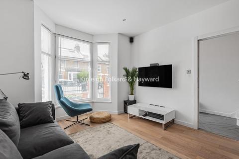39 Killearn Road, Catford, London, SE6 1BN