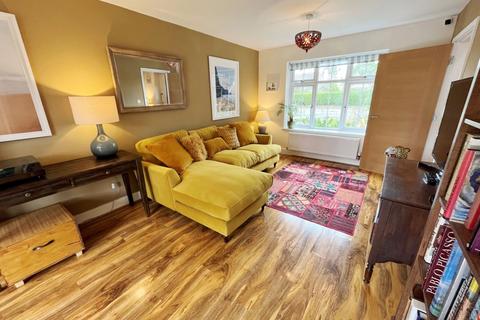 33 Folly Way, Boughton, Northampton, NN2 8FG