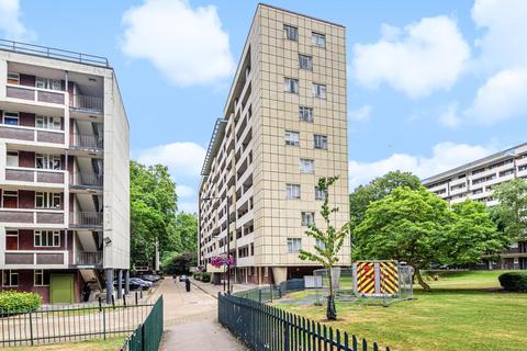 Flat 11, Winchester House Hallfield Estate, London, W2 6EA