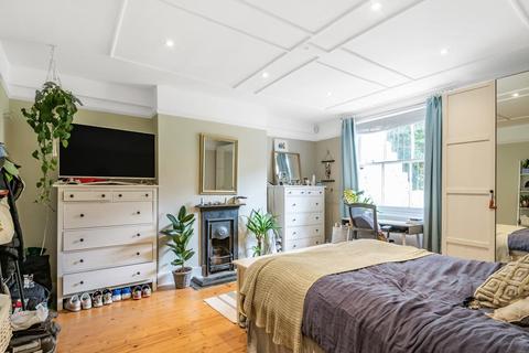 Flat 1, St Nicholas Mansions, 6 - 8 Trinity Crescent, London, SW17 7AF