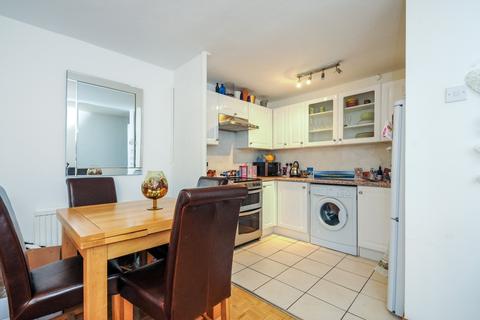 1 bedroom flat to rent - Lambton Road London SW20