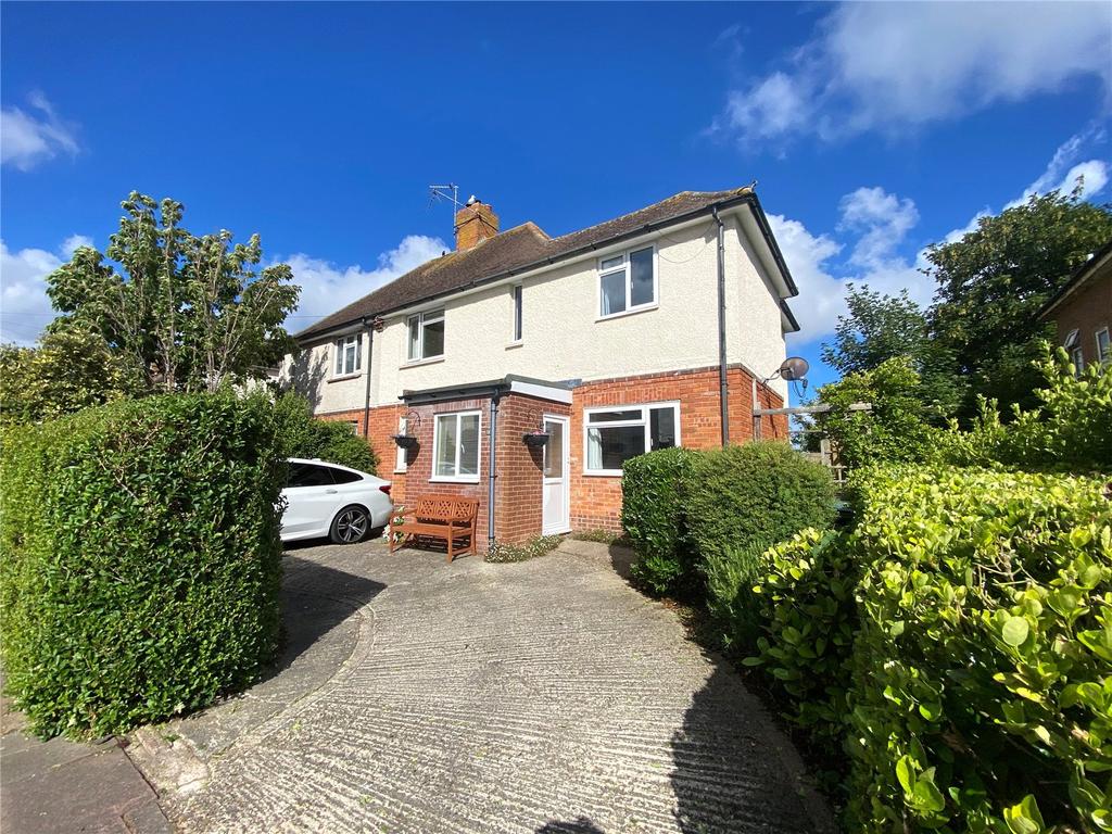 Cavalry Crescent Old Town Eastbourne Bn20 4 Bed Semi Detached House