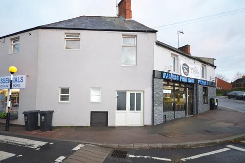 2 bedroom apartment to rent, High Street, Raunds