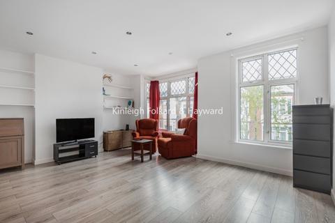 2 bedroom apartment to rent - Royston Road London SE20