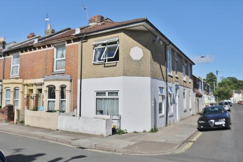 2 bedroom end of terrace house for sale - Shearer Road, Portsmouth